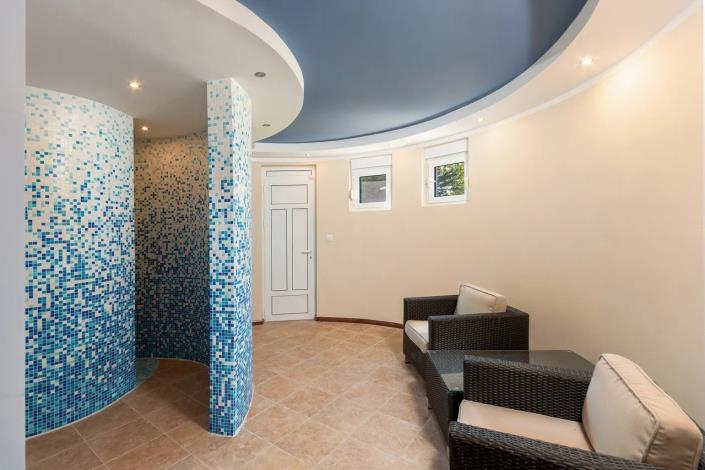 Image No.5-5 Bed Villa for sale