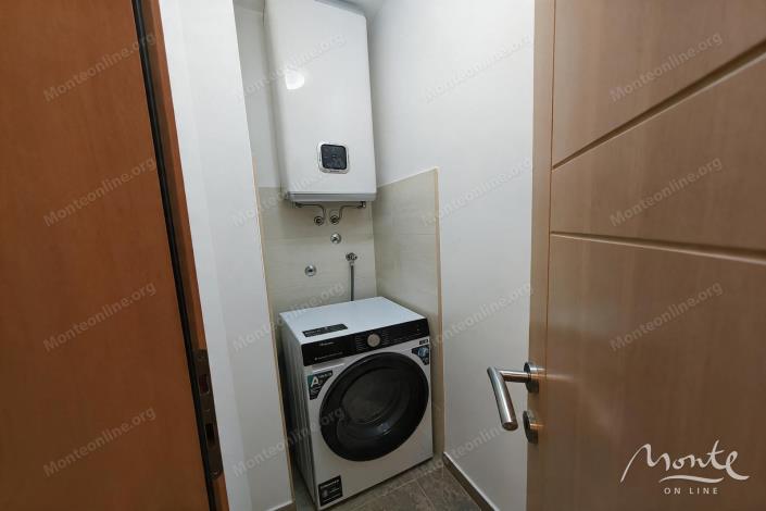 Image No.11-3 Bed Flat for sale