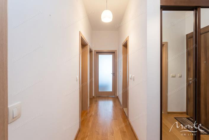Image No.16-3 Bed Flat for sale