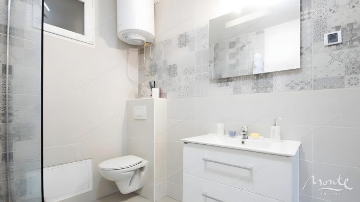 Image No.11-2 Bed Flat for sale