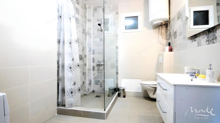 Image No.12-2 Bed Flat for sale