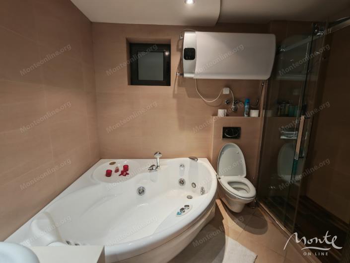 Image No.23-2 Bed Flat for sale