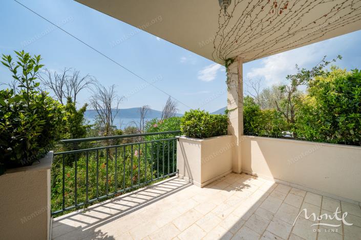 Image No.17-3 Bed Villa for sale