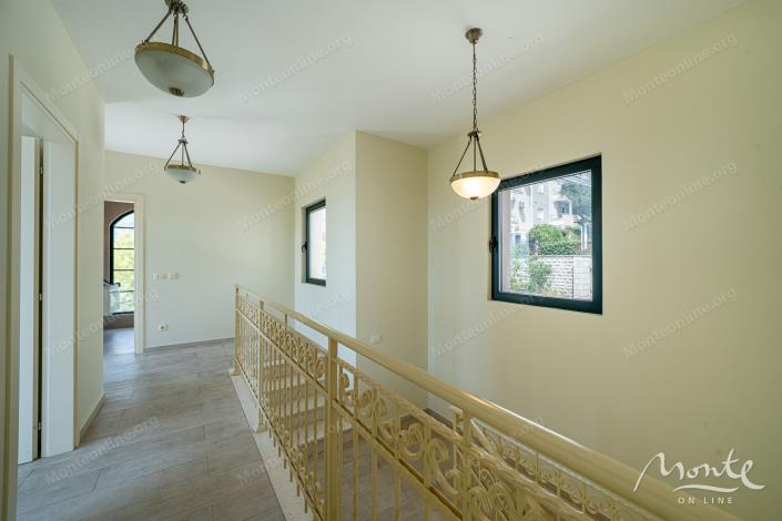 Image No.20-3 Bed Villa for sale