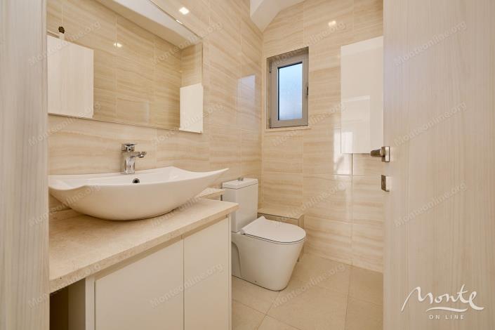 Image No.17-3 Bed Villa for sale