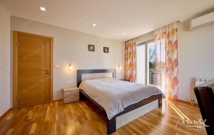 Image No.24-3 Bed Villa for sale