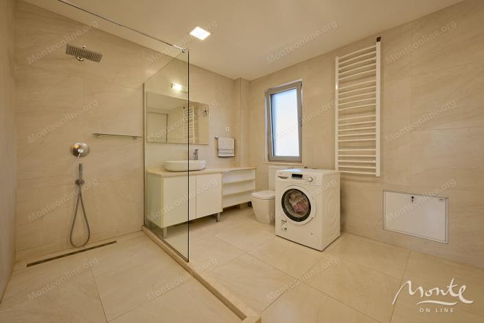 Image No.28-3 Bed Villa for sale