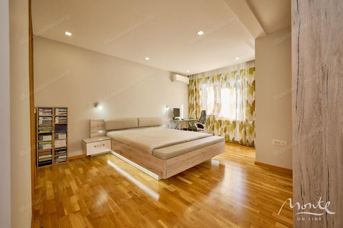 Image No.29-3 Bed Villa for sale