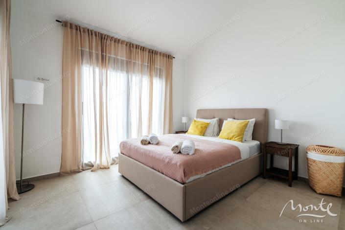 Image No.18-3 Bed Villa for sale