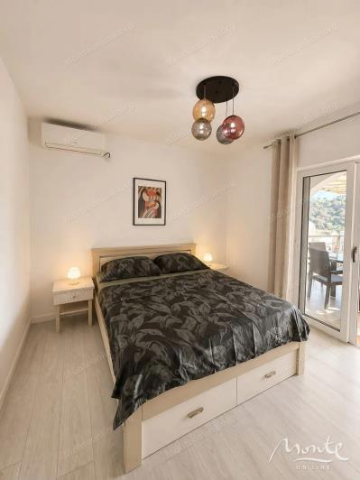 Image No.11-2 Bed Flat for sale