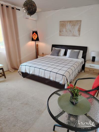Image No.6-5 Bed House for sale