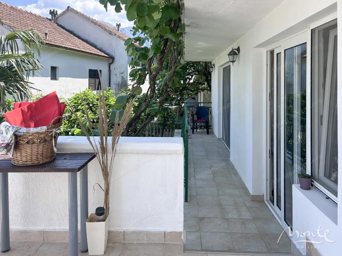 Image No.37-5 Bed House for sale