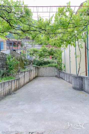 Image No.43-5 Bed House for sale