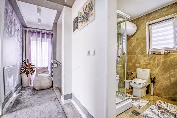 Image No.12-2 Bed House for sale