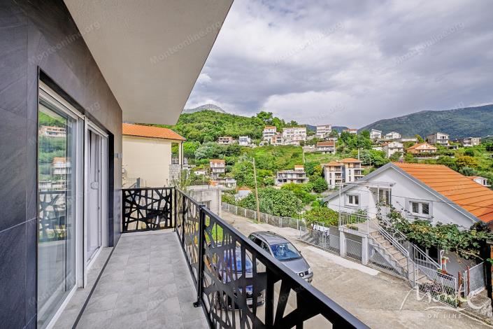 Image No.16-2 Bed House for sale