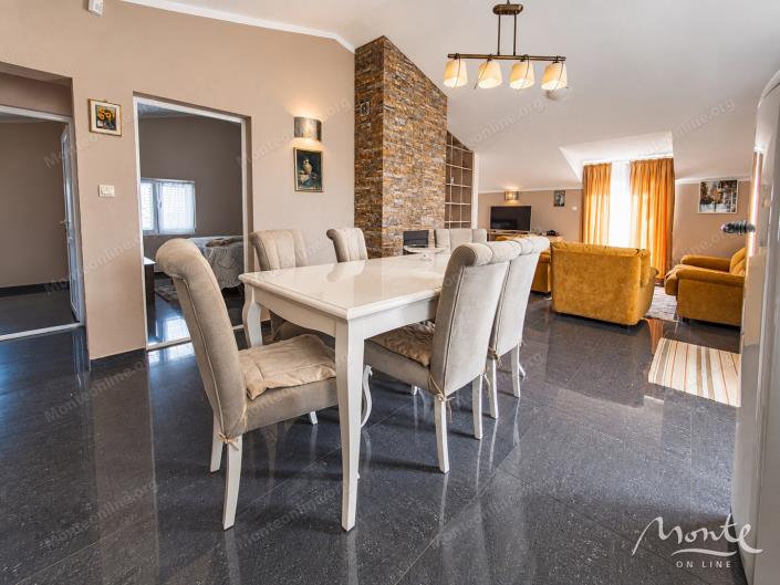 Image No.7-6 Bed Villa for sale