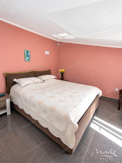 Image No.27-6 Bed Villa for sale