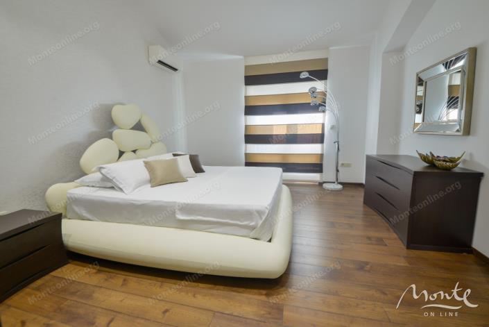 Image No.16-3 Bed Flat for sale