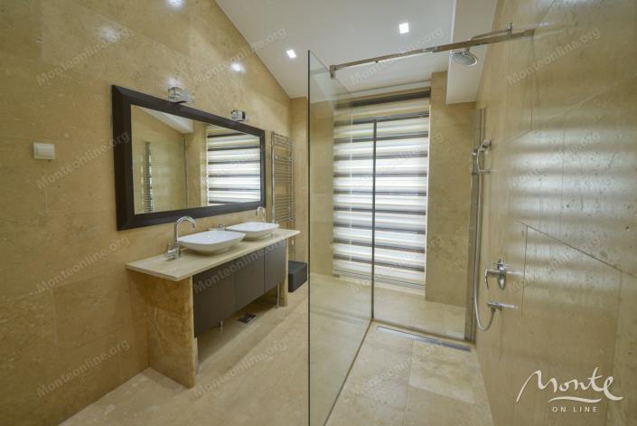 Image No.24-3 Bed Flat for sale