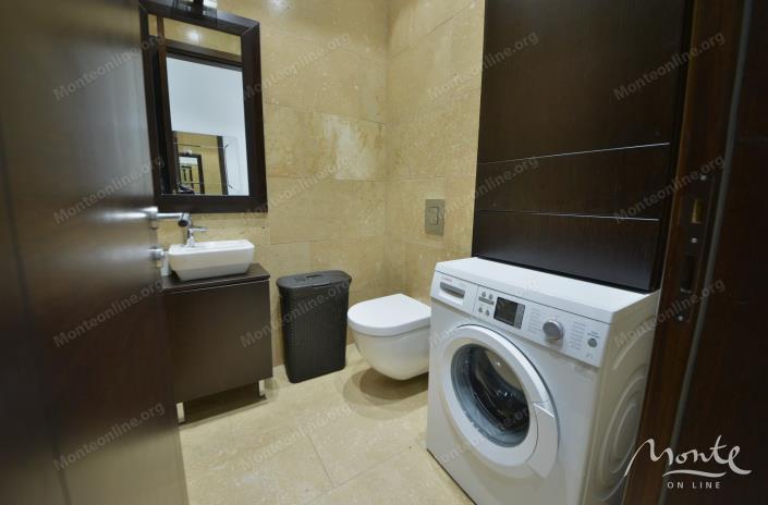 Image No.28-3 Bed Flat for sale