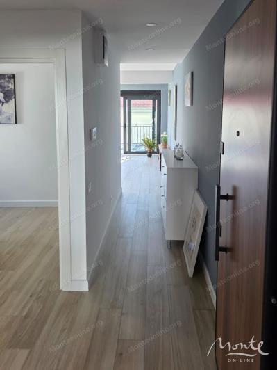 Image No.8-2 Bed Flat for sale