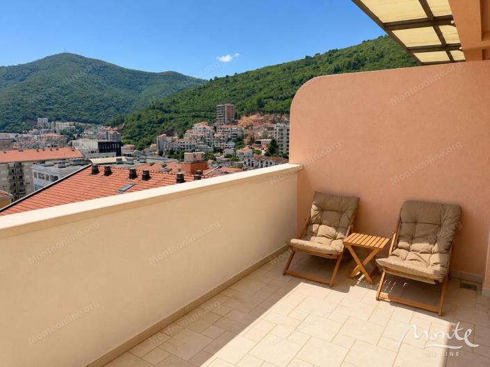 Image No.26-3 Bed Flat for sale