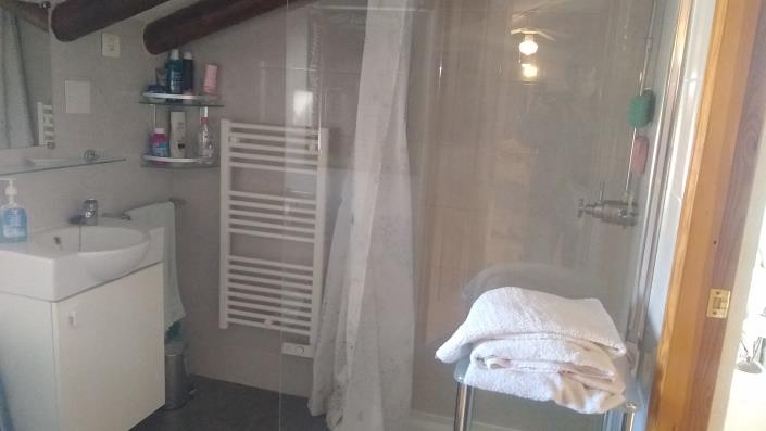 Image No.31-3 Bed Country House for sale