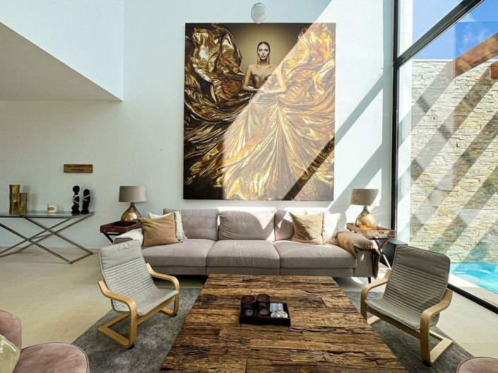 Image No.3-5 Bed Property for sale