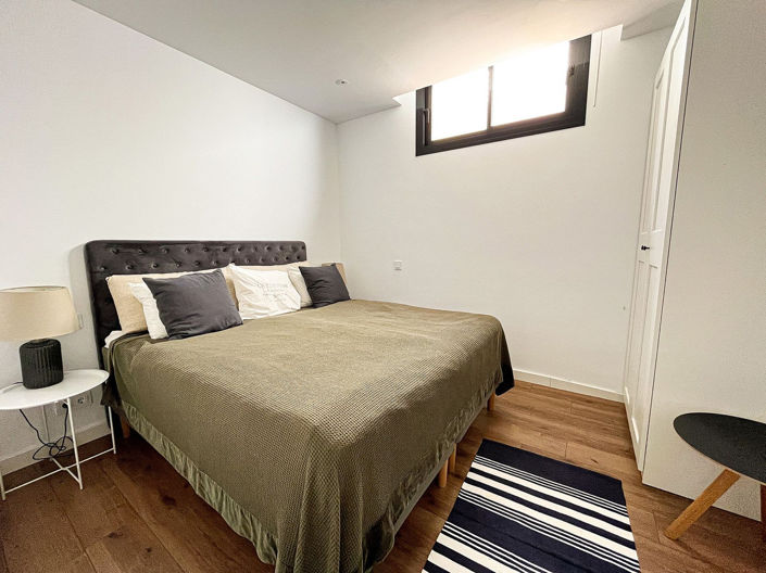 Image No.41-5 Bed Property for sale