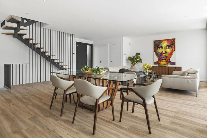 Image No.15-5 Bed Property for sale