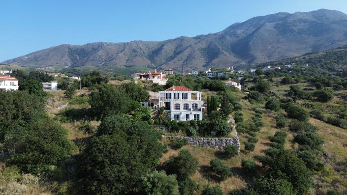 Image No.8-Villa de 6 chambres à vendre à Kournas