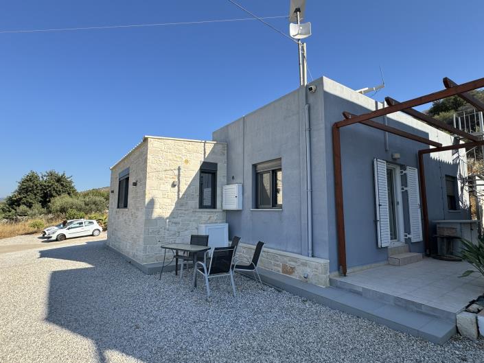 Image No.10-2 Bed House/Villa for sale