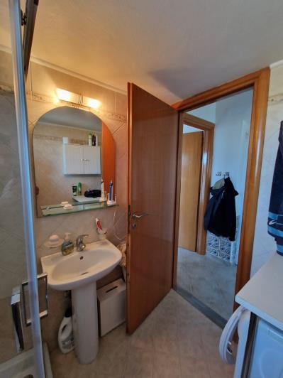 Image No.19-3 Bed Maisonette for sale