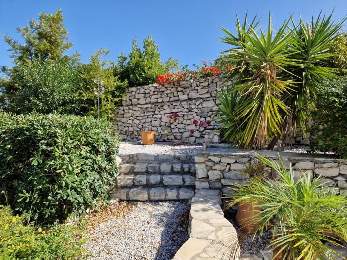 Image No.39-3 Bed Maisonette for sale