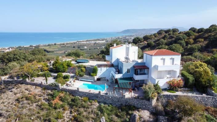 Image No.51-3 Bed Maisonette for sale