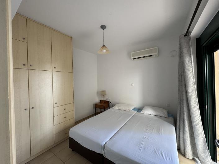 Image No.4-2 Bed Maisonette for sale