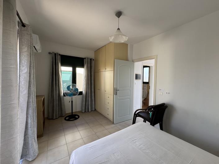 Image No.9-2 Bed Maisonette for sale