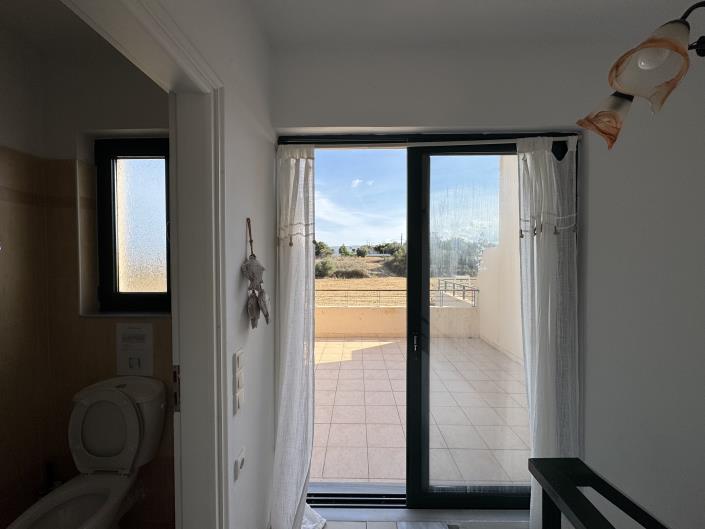 Image No.11-2 Bed Maisonette for sale