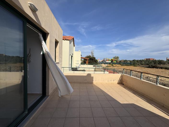 Image No.13-2 Bed Maisonette for sale