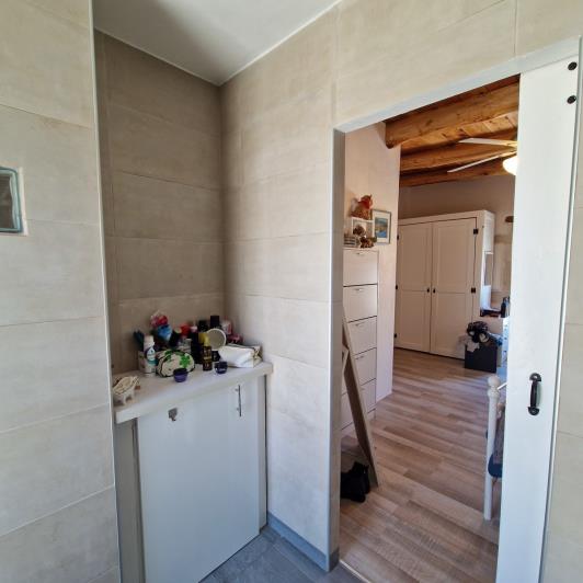 Image No.26-2 Bed House for sale