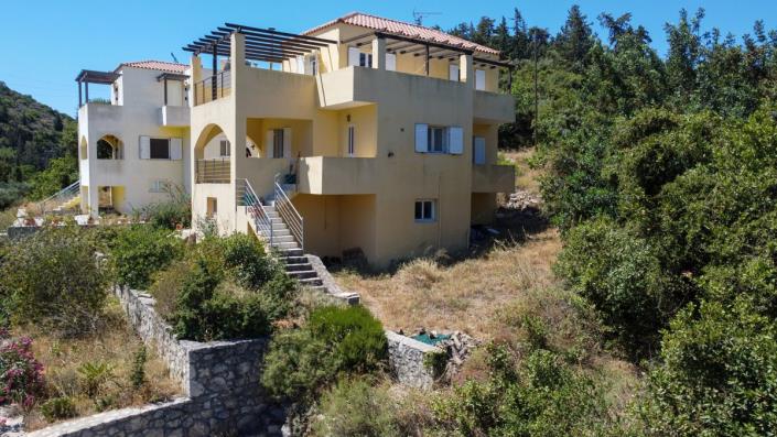 Image No.26-3 Bed Villa / Detached for sale