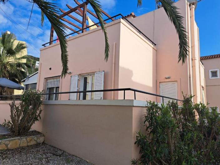 Image No.8-3 Bed Maisonette for sale