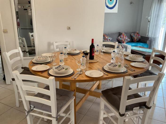 Image No.16-3 Bed Maisonette for sale
