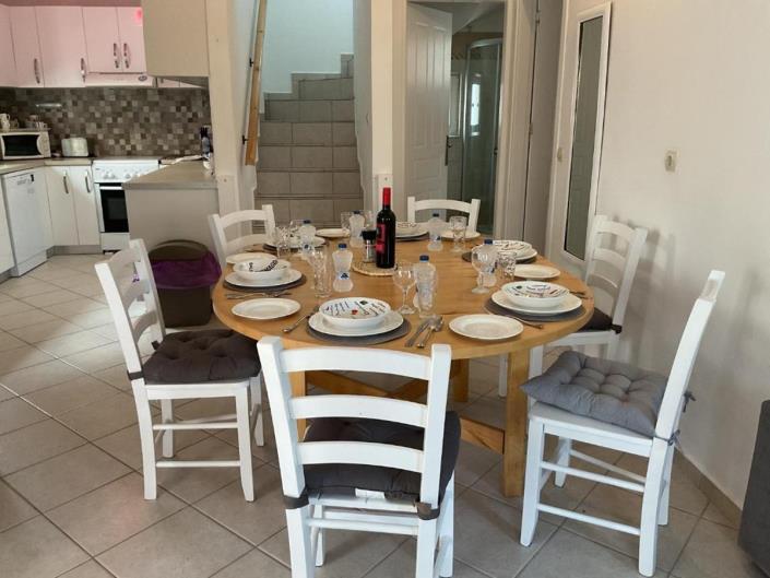 Image No.17-3 Bed Maisonette for sale
