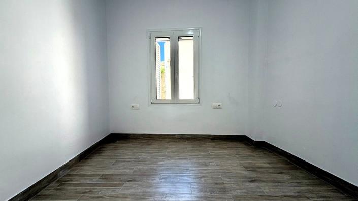 Image No.10-2 Bed Village House for sale