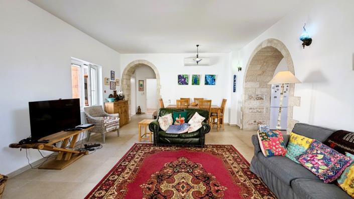 Image No.4-2 Bed Village House for sale