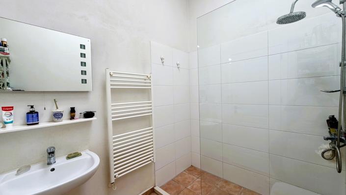 Image No.10-2 Bed Village House for sale