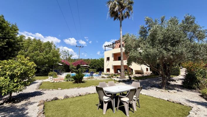 Image No.37-4 Bed Villa for sale