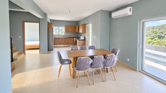Image No.2-5 Bed Villa for sale