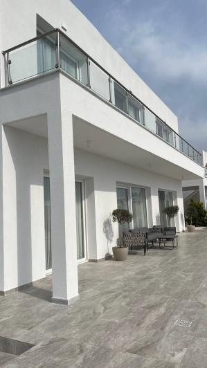 Image No.30-3 Bed Villa for sale